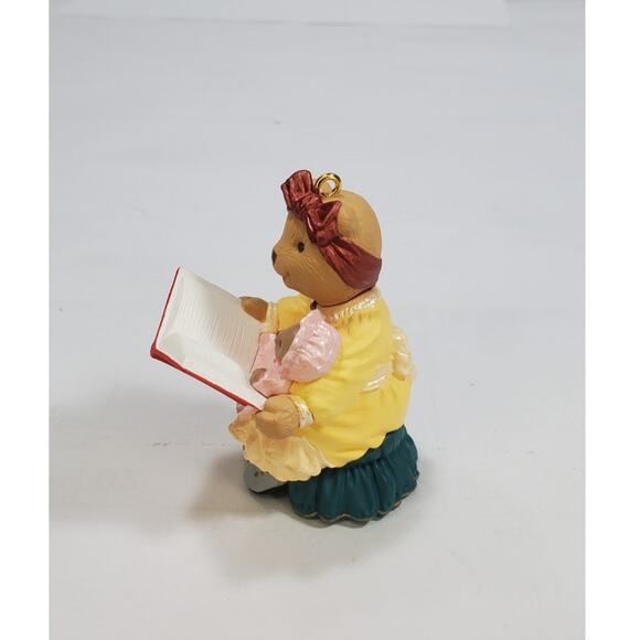 Hallmark Keepsake Ornament The Bearingers Mama Bearinger 1993 Christmas Tree - Picture 5 of 7